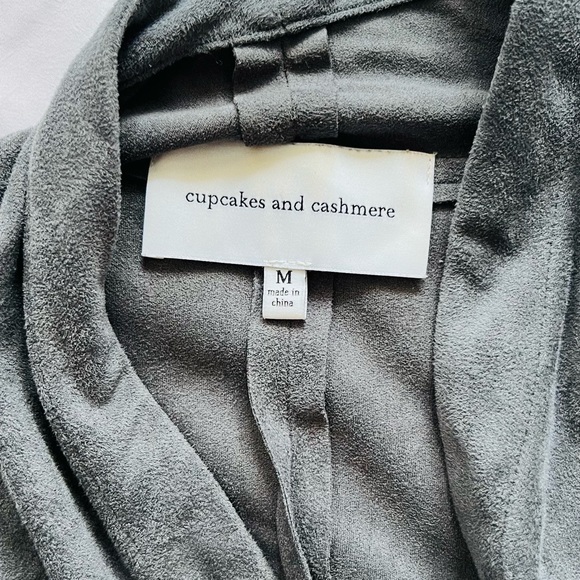 CUPCAKES and CASHMERE Brislin Faux Suede Drape Jacket - Picture 4 of 9